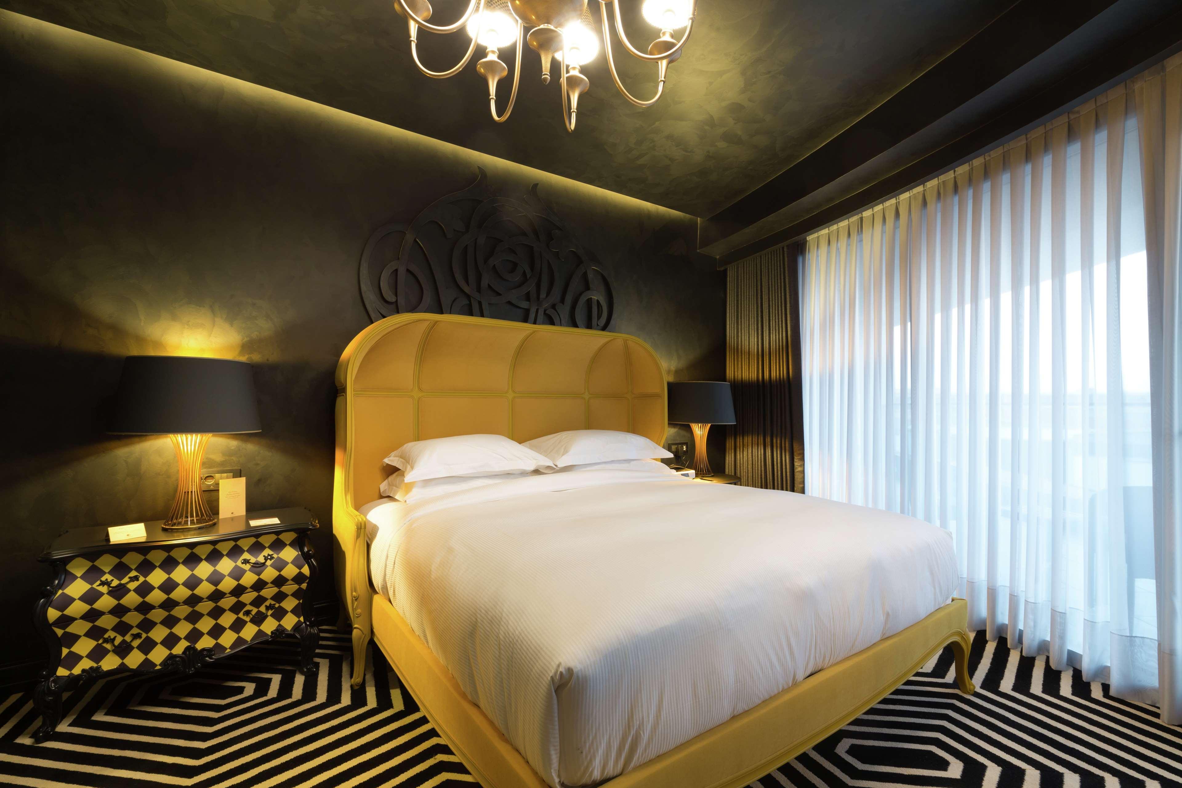 Doubletree By Hilton Airport Hotel