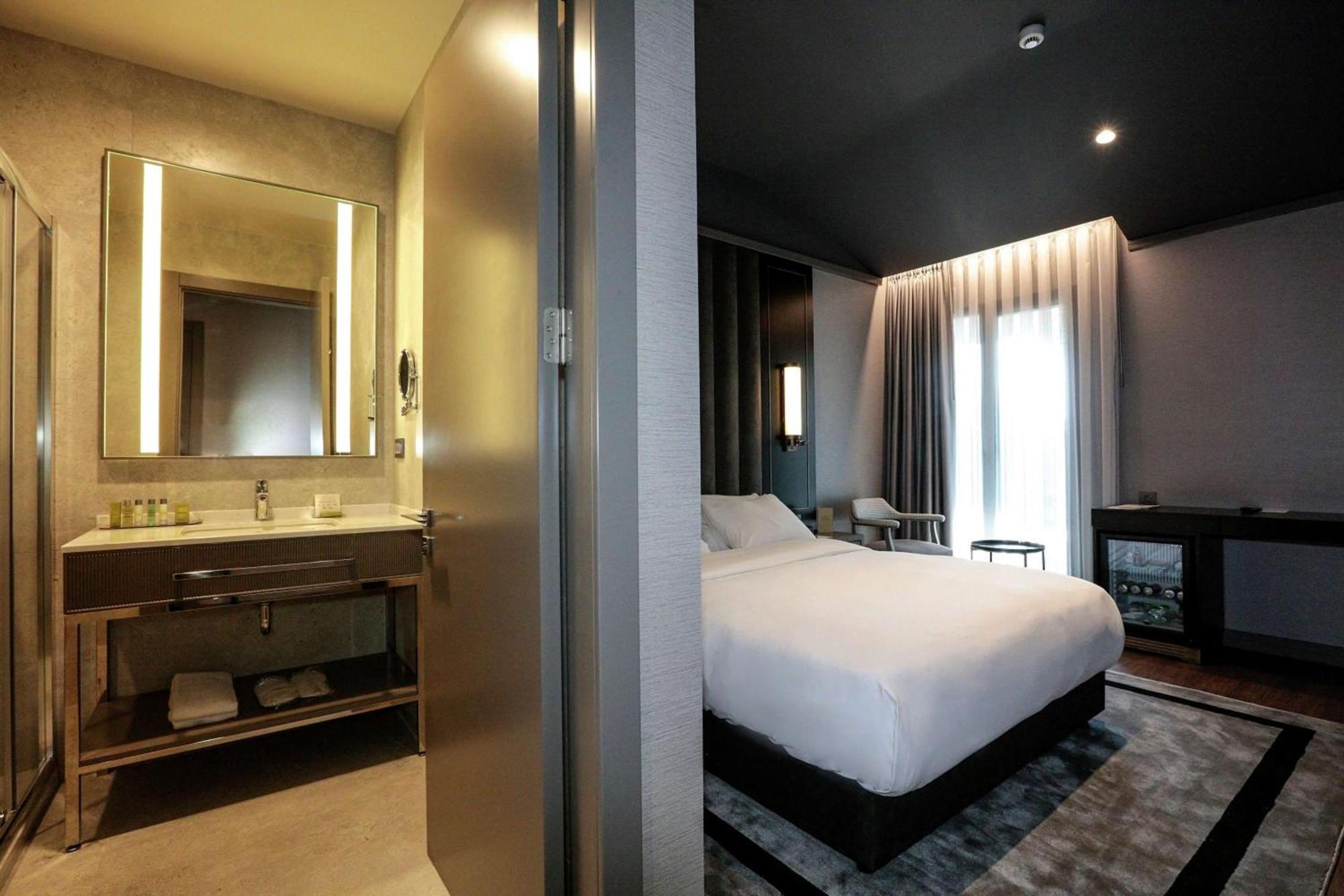 Doubletree By Hilton Airport İzmir